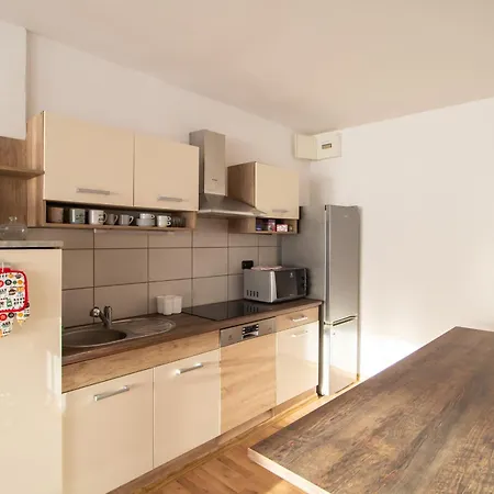 Deli Terasz C Apartman Free Parking, Self-Check-In Anytime Győr Exterior foto