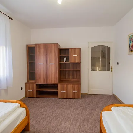 Deli Terasz C Apartman Free Parking, Self-Check-In Anytime Győr Exterior foto